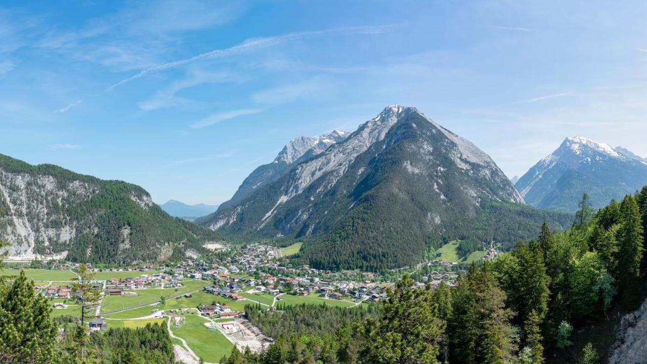 Karwendelgold Apartamento Scharnitz Exterior foto